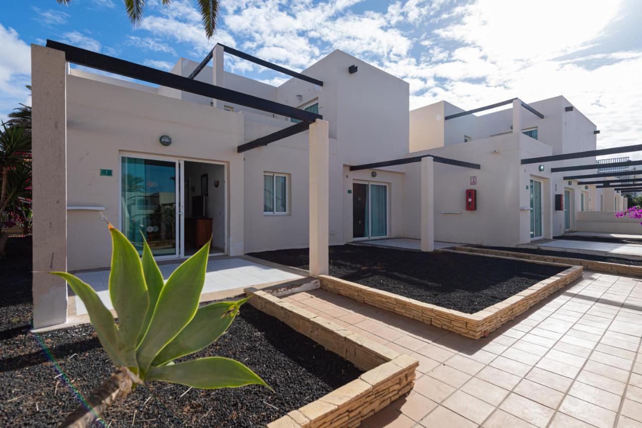 Apartamento 1 Con Terraza Y Piscina En Corralejo Exterior photo