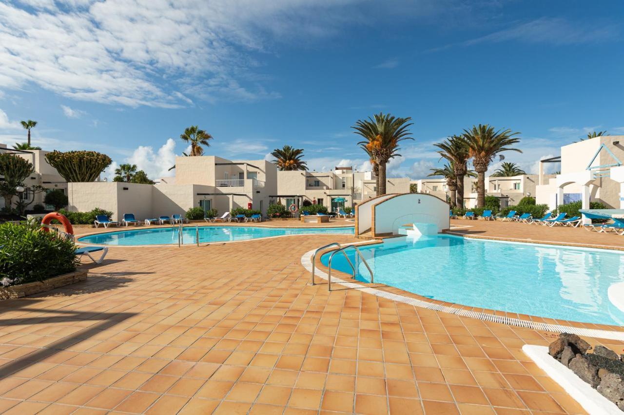Apartamento 1 Con Terraza Y Piscina En Corralejo Exterior photo